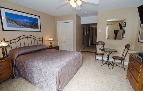 Fully Operational 4-Room Established Bed & Breakfast: 1221 Highway 41, Fish Camp, CA 93623